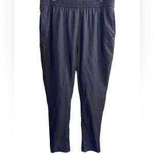 𝅺PUMA Pants Size XL 16 Regular Fit Tapered Leg Low Crotch Evo Ultralight Black